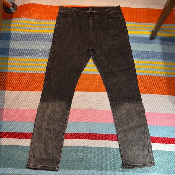 Forever 21 Dark Gray Fade Light Grey Waxed Slim Jeans Men Size 36 - Picture 1 of 3